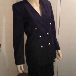 Worthington, Smart Look 2 Piece Navy Blue Suit, Size 6